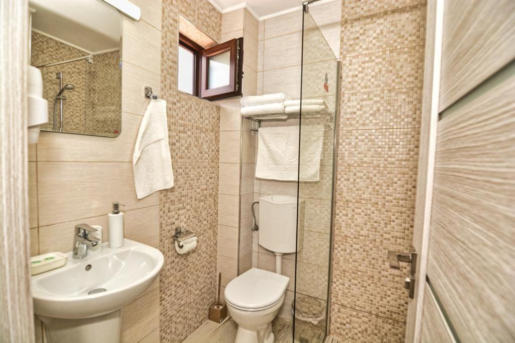 Casa Cizi Otel Călimăneşti Dış mekan fotoğraf